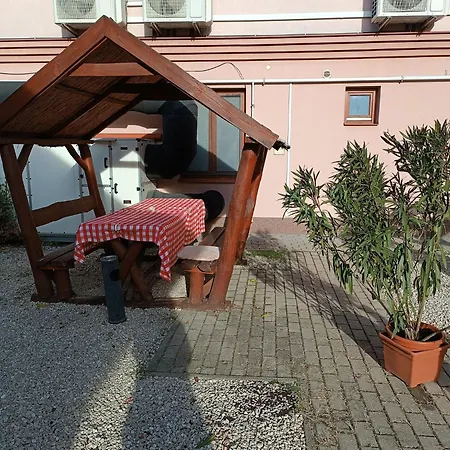 Malom Panzio 4* Kiskunfélegyháza